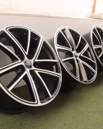 Cerchi in lega Audi A5 S5 19 ORIGINALI 8B3601025BB