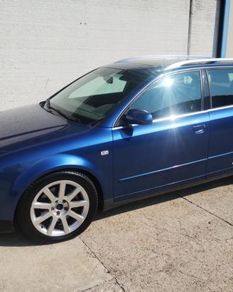 Audi A4 2.5 quattro