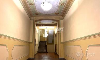 Bilocale in elegante palazzo storico