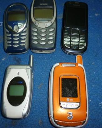Telefonini vintage funzionanti