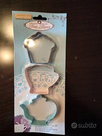 Tre formine tagliabiscotti a tema Teatime