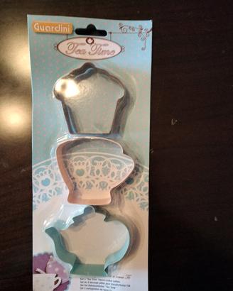 Tre formine tagliabiscotti a tema Teatime