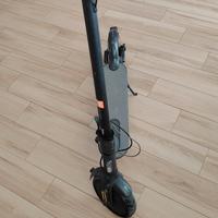 monopattino elettrico a 3 velocita