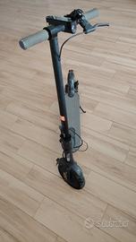 monopattino elettrico a 3 velocita