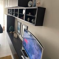 Mobili pareti attrezzate