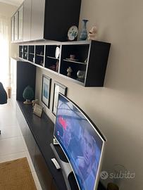 Mobili pareti attrezzate