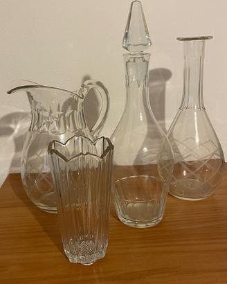 Bottiglie e vasi di vetro vintage