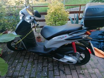 SCOTER PIAGGIO LIBERTY 150 S