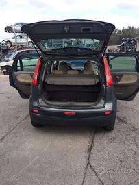 Ricambi Nissan Note dci colore grigio