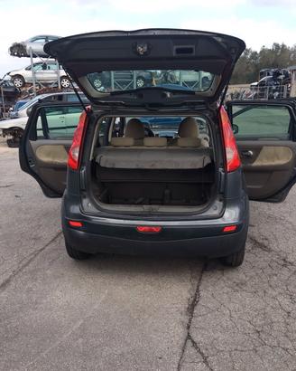 Ricambi Nissan Note dci colore grigio