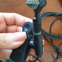 microfono a condensatore clip-onAKG C408.