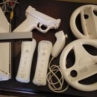 Wii con accesori e 13 giochi