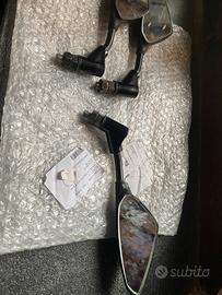 Specchietti retrovisori motociclo