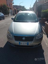 si vende 