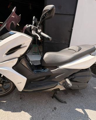 Kymco k-xct 125 i
