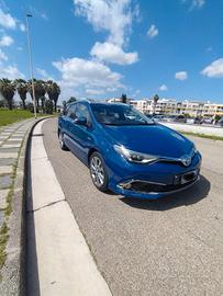 Toyota Auris TS Hybrid Lounge 