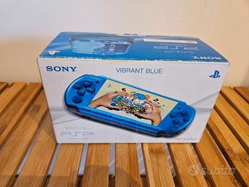 PSP 3004 Vibrant Blue Playstation Portable Sony
