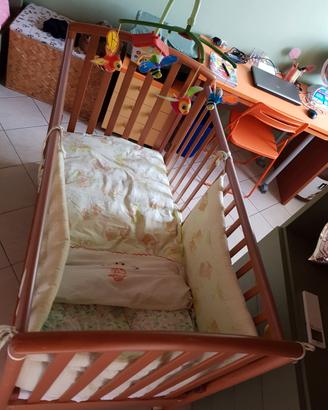 LETTINO PALI CON CORREDO