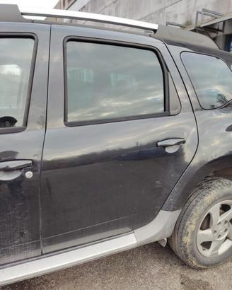Porta posteriore sinistra DACIA DUSTER del 2012