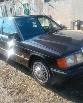 Mercedes 190 2.0 e