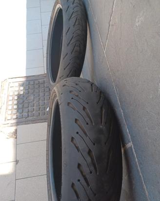 Michelin Road 5