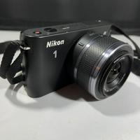 Nikon 1 J1 obiettivo Nikkor 10-30mm