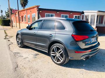 Audi SQ5 