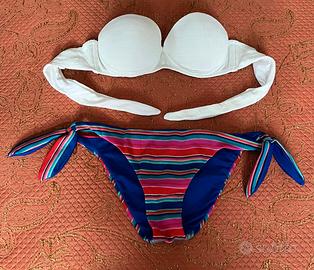 Costume da bagno due pezzi con reggiseno imbottito