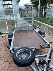 Carrello rimorchio porta tutto