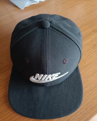 Cappellino Nike Pro Cap Dri-FIT - visiera rigida 