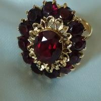 Anello oro e granato Almandino