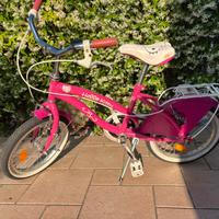 Bicicletta Hello Kitty marca Yakari