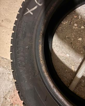 4 gomme invernali Winter 185/60 R15 88T usate