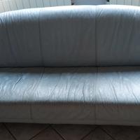 due poltrone