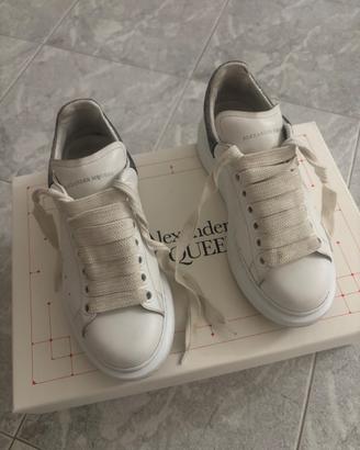 Sneakers bianche Alexander McQueen