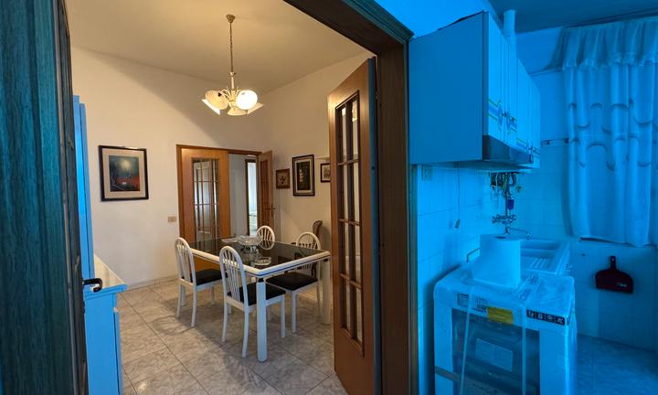 Appartamento primo piano zona centro