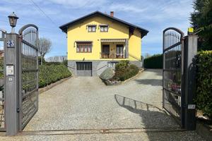 BIFAMILIARE A SANDIGLIANO