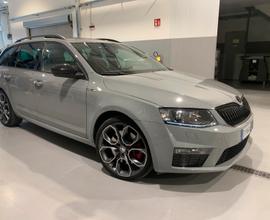 Skoda Octavia wagon RS 2.0 tdi 184 cv dsg TETTO
