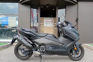 Yamaha T Max 560