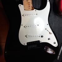 Squier body stratocaster 2001 compatib ile Fender