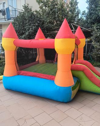 Castello gonfiabile hip hop 365x265 H 215