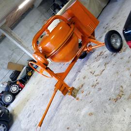 Attrezzo per calcestruzzo fai da te 