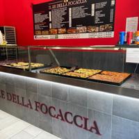 Attrezzatura cucina focacceria