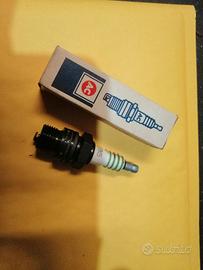 candela per moto agricoli passo 18.