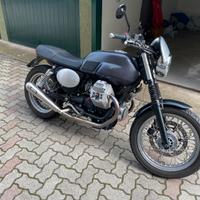 Moto Guzzi v7 Classic