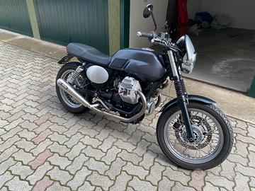 Moto Guzzi v7 Classic