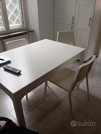 tavolo e 4 sedie Ikea