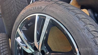 Gomme invernali Goodyear