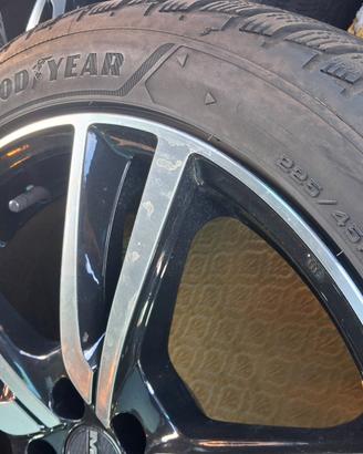 Gomme invernali Goodyear