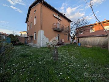 BIFAMILIARE A SERIATE